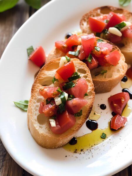 Bruschetta with Tomato, Basil and Olive Oil Drizzle