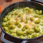 Cauldron Spinach Mac and Cheese – Greek Yogurt Sauce