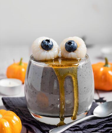 Black Sesame Greek Yogurt Panna Cotta – Lower Sugar