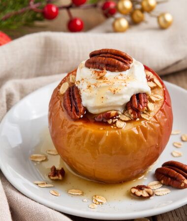 Maple Pecan Baked Apples – Cozy Holiday Dessert