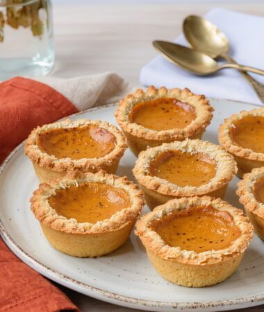 Sweet Potato Pies with Coconut Crust – Mini Treat